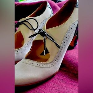 John Fluevog Wonders Lyra Brogue Lace-Up Pump